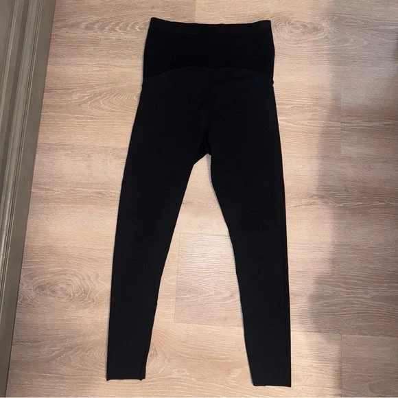 Black High-Waisted Maternity Leggings - Large - Picture 4 of 6